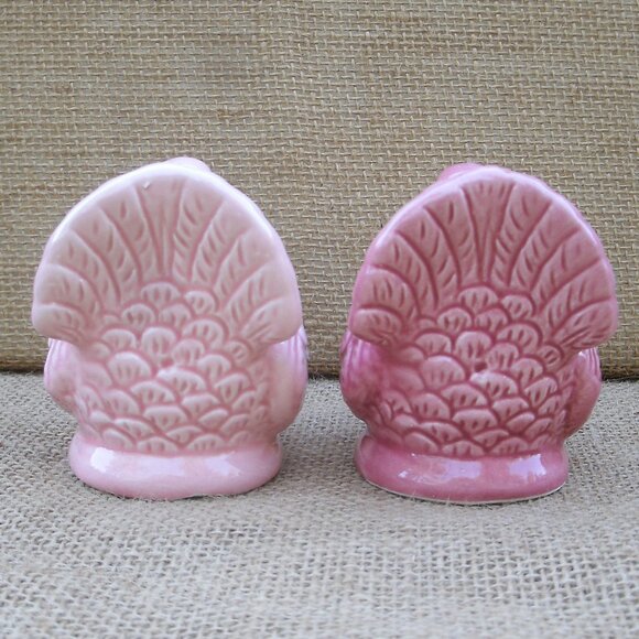 Turkey Ceramic Salt & Pepper Shakers - Picture 4 of 13